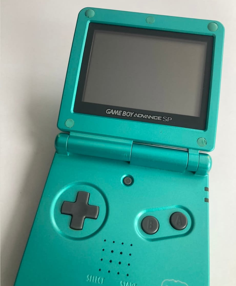 Gameboy advance sp 001 edición venusaur Pokémon center