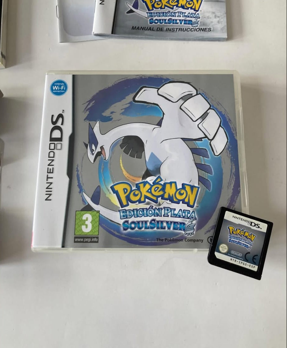 Pokémon SoulSilver con PokéWalker - Edición Completa (Nintendo DS)