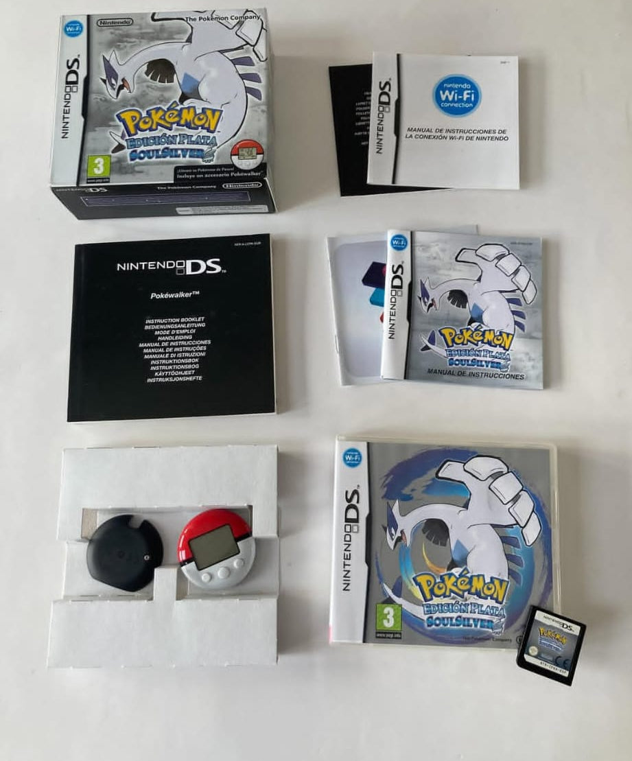 Pokémon SoulSilver with PokéWalker - Complete Edition (Nintendo DS)