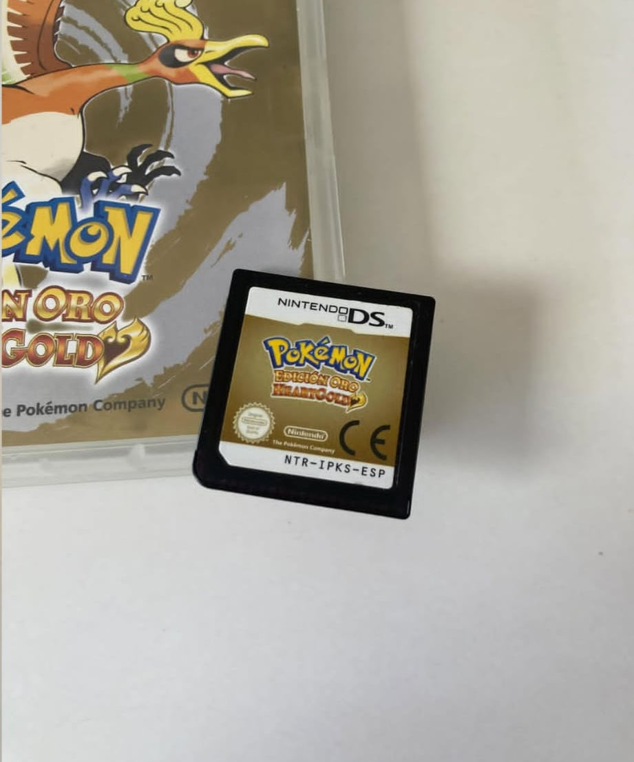 Pokémon HeartGold - Complete with Box (Nintendo DS)